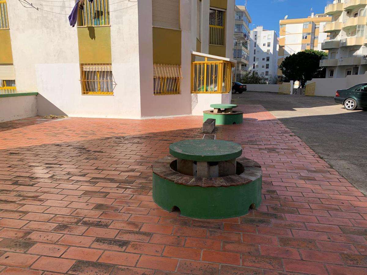 Eine Wohnung Fuer Den Perfekten Urlaub !!! Quarteira Exterior foto